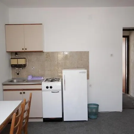 Apartments With A Parking Space Pag - 6529 Apartment *