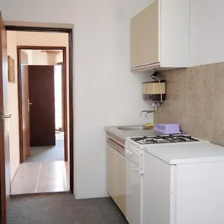 With A Parking Space Pag - 6529 Apartamento Pag Town