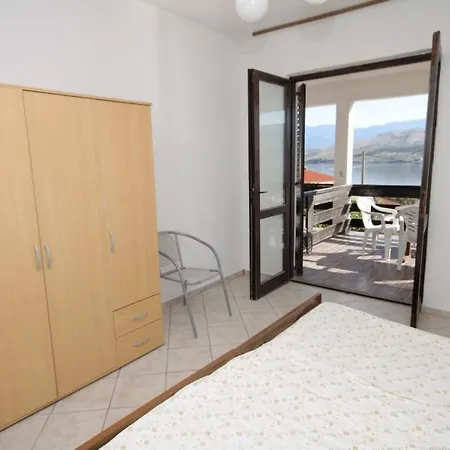Apartamento With A Parking Space Pag - 6529 *