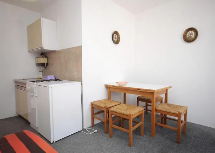 Апартаменты With A Parking Space Pag - 6529 *